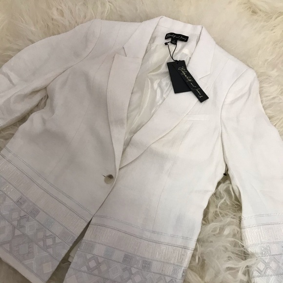 ELIZABETH AND JAMES Linen Notch-Lapel Blazer - Picture 2 of 6